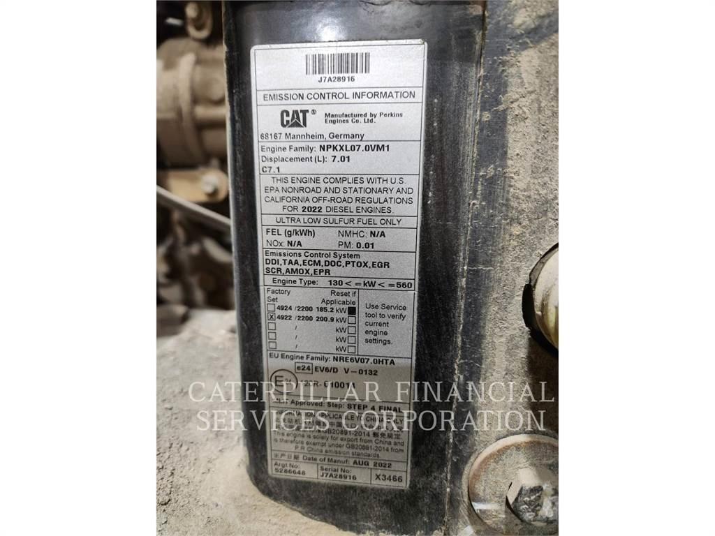 CAT 950M Gumikerekes homlokrakodók