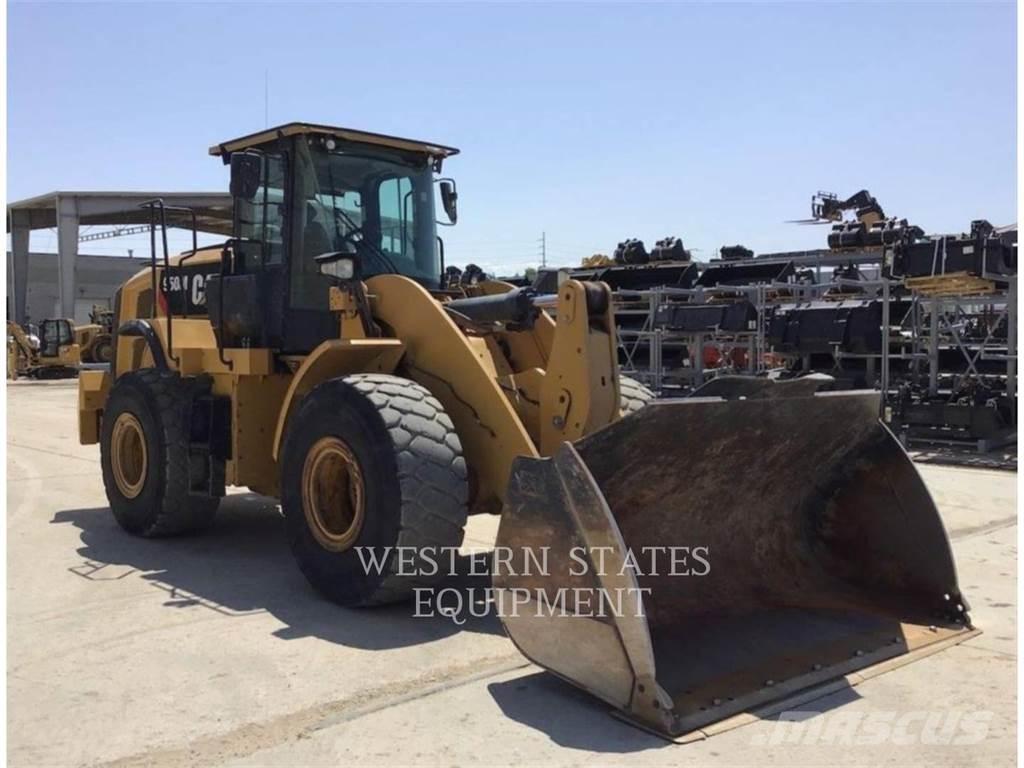CAT 950M Gumikerekes homlokrakodók