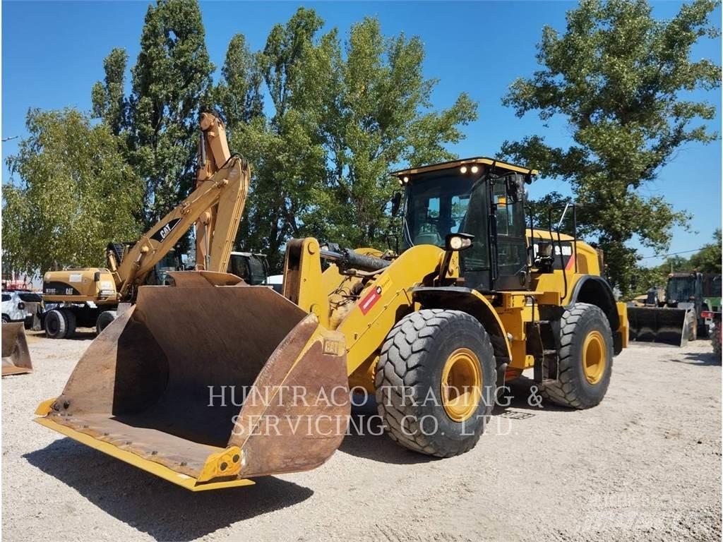 CAT 950M Gumikerekes homlokrakodók