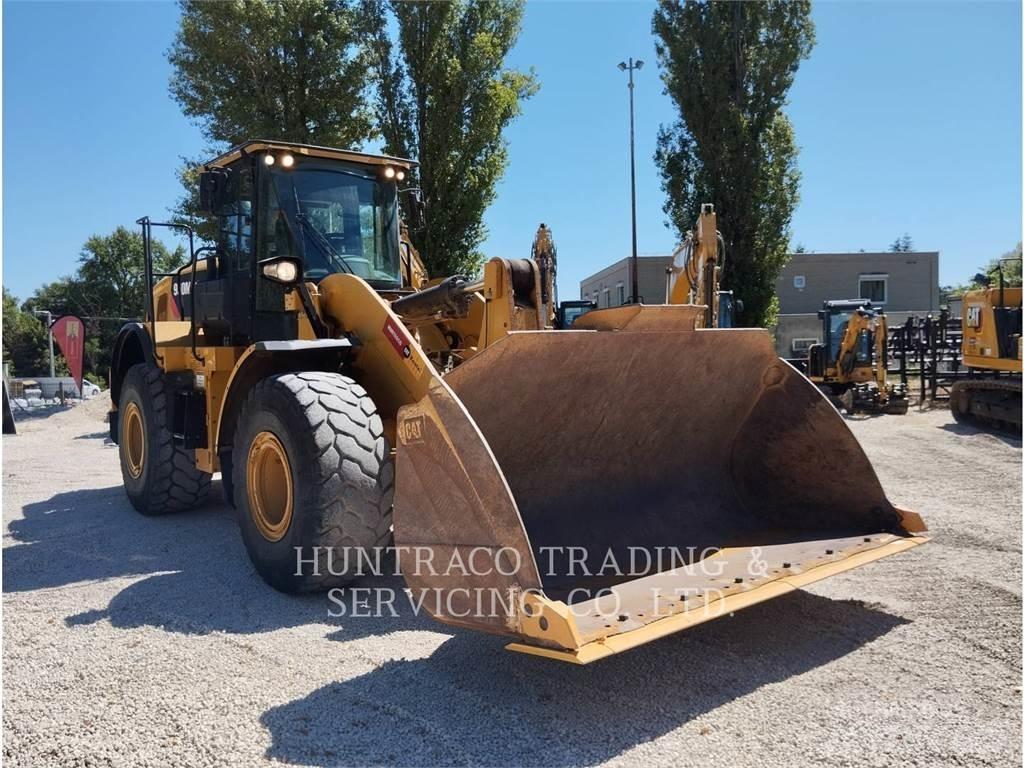 CAT 950M Gumikerekes homlokrakodók