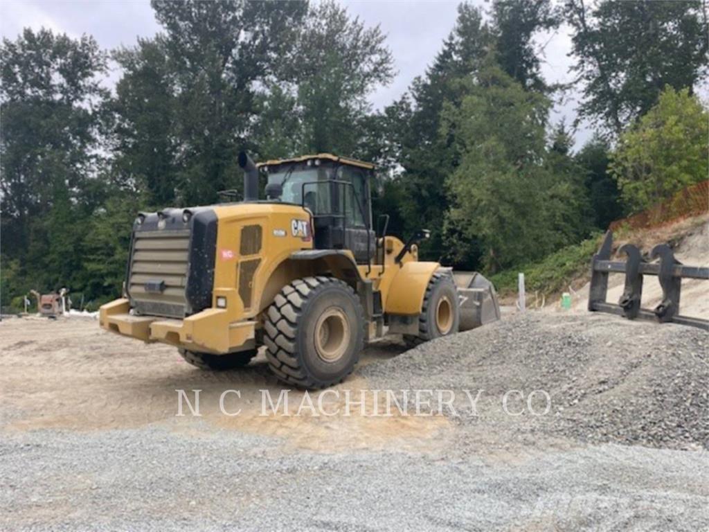 CAT 950M Gumikerekes homlokrakodók