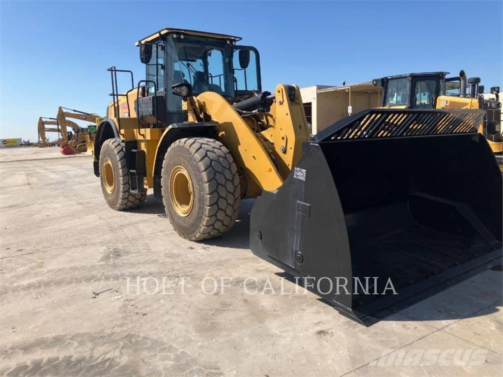CAT 950M Gumikerekes homlokrakodók