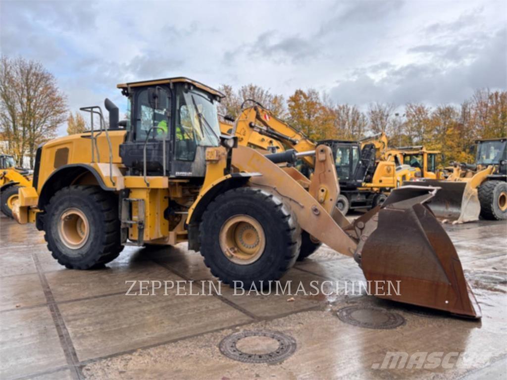 CAT 950M Gumikerekes homlokrakodók