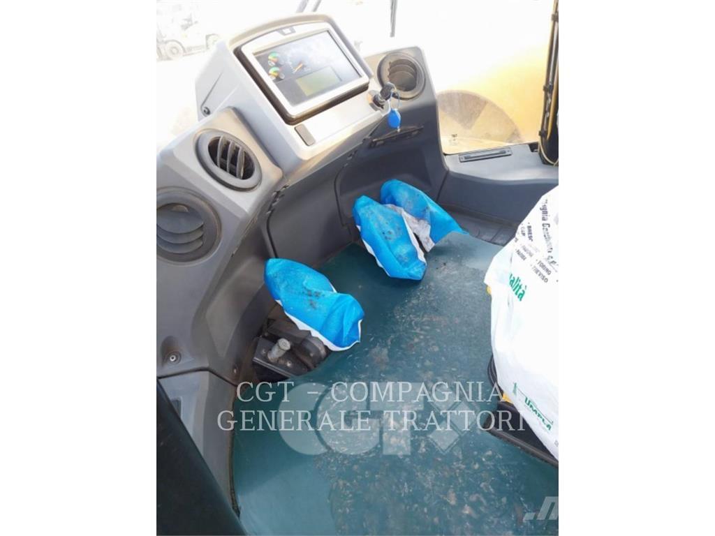 CAT 950M Gumikerekes homlokrakodók