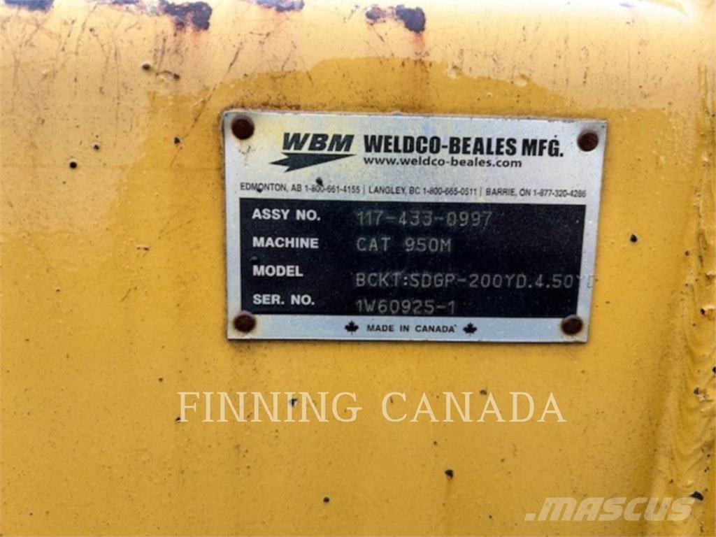 CAT 950M Gumikerekes homlokrakodók