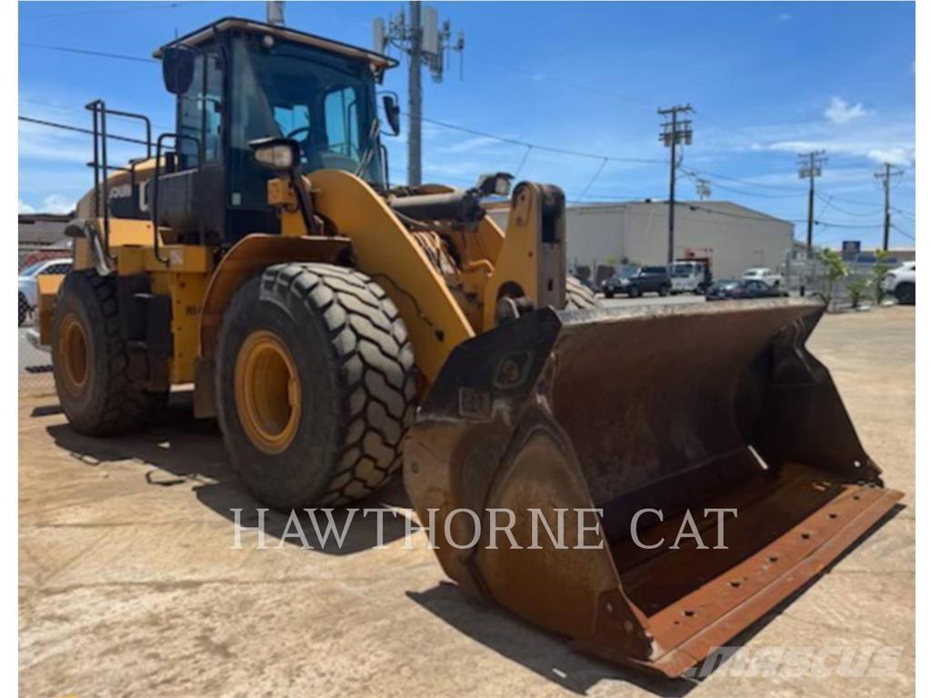 CAT 950M Gumikerekes homlokrakodók