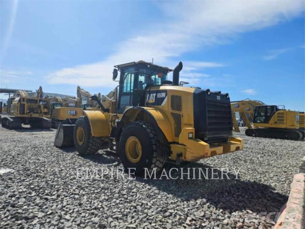 CAT 950M-BR Gumikerekes homlokrakodók