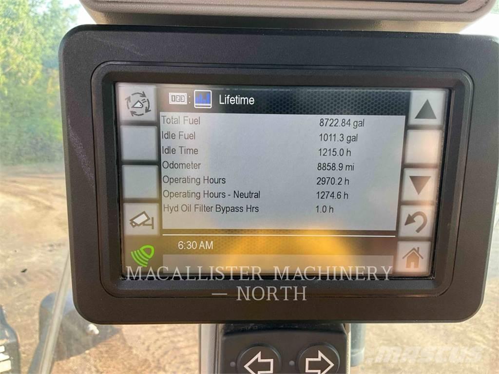 CAT 950M Q Gumikerekes homlokrakodók