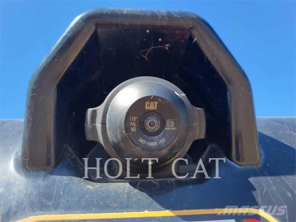 CAT 950M QC Gumikerekes homlokrakodók