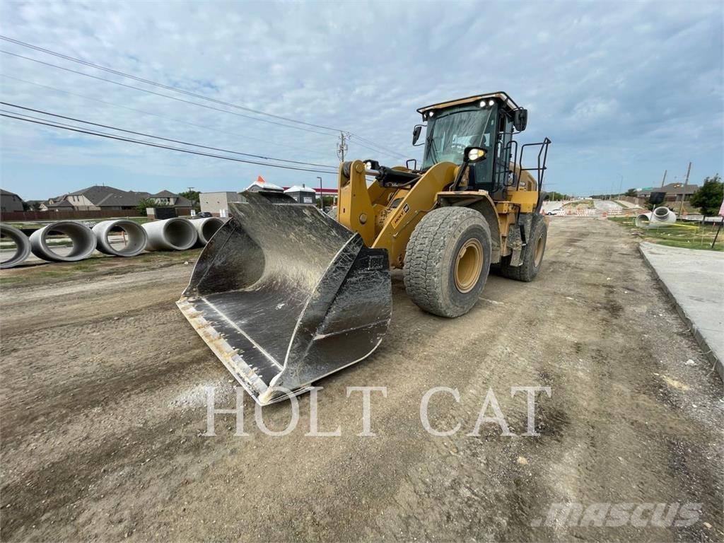 CAT 950M QC Gumikerekes homlokrakodók