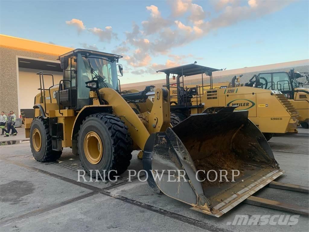 CAT 950MQC Gumikerekes homlokrakodók