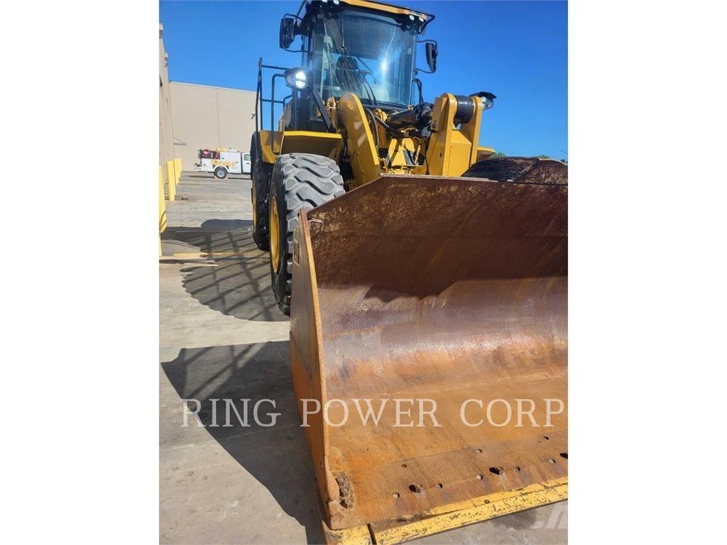 CAT 950MQC3V Gumikerekes homlokrakodók