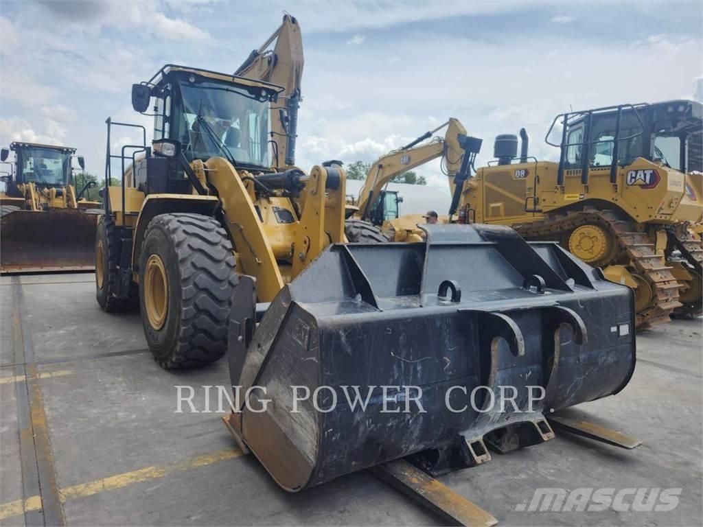 CAT 950QC Gumikerekes homlokrakodók