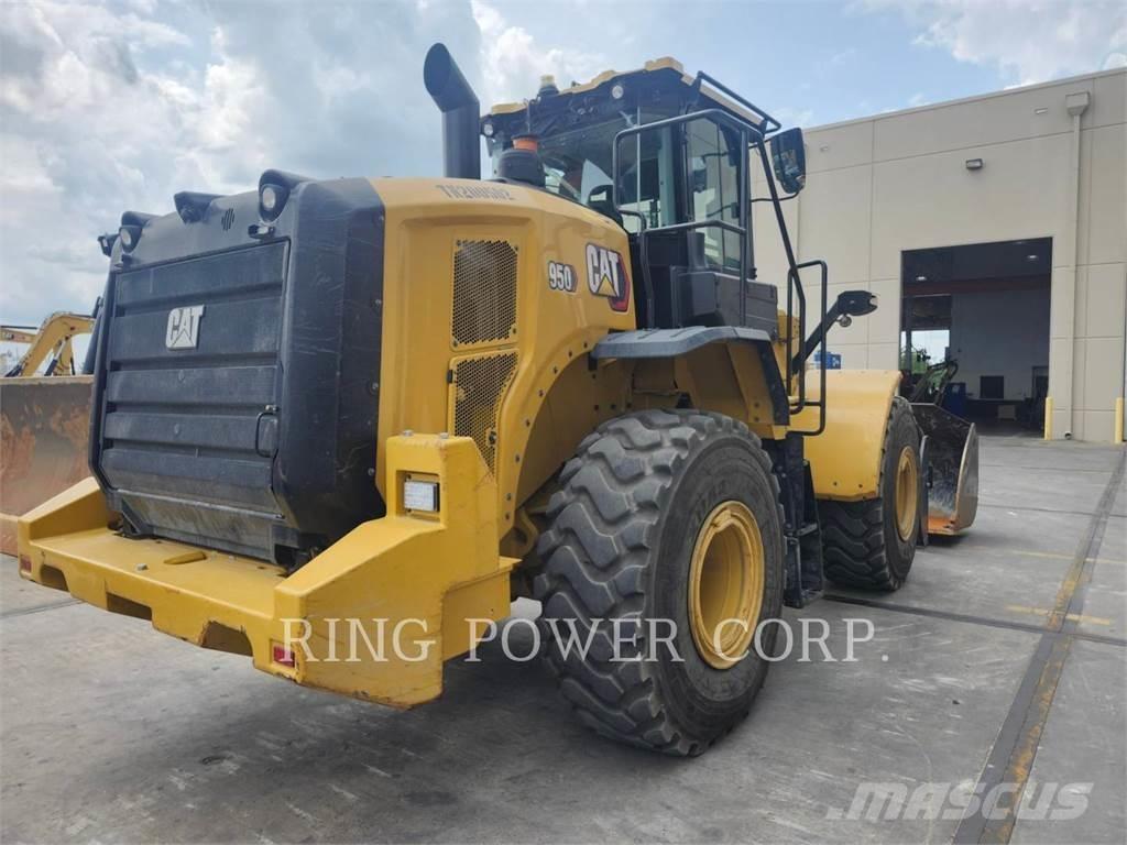CAT 950QC Gumikerekes homlokrakodók