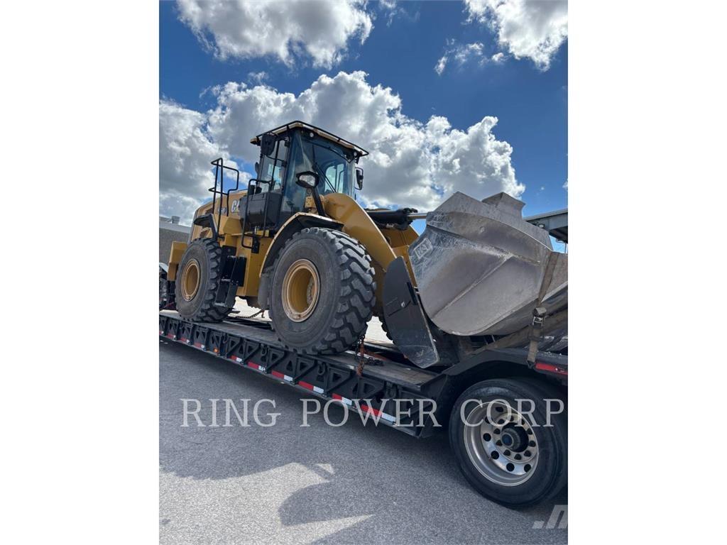 CAT 950QC Gumikerekes homlokrakodók