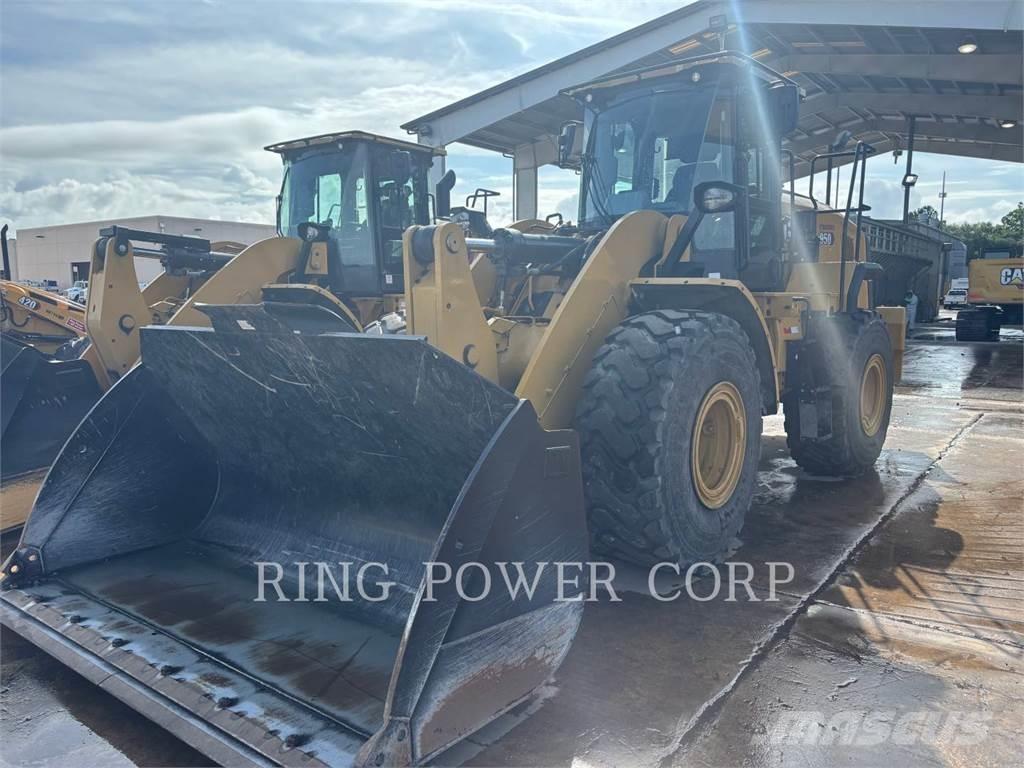 CAT 950QC3V Gumikerekes homlokrakodók