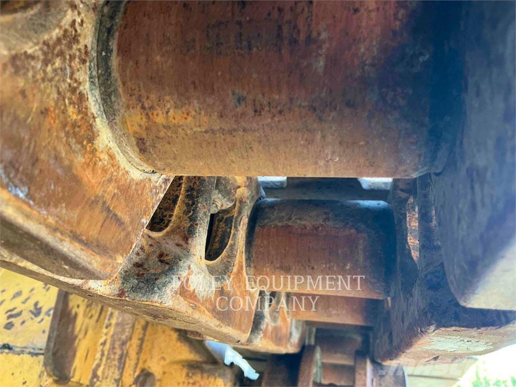 CAT 953C Lánctalpas homlokrakodók