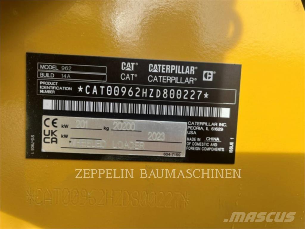 CAT 962-14A Gumikerekes homlokrakodók