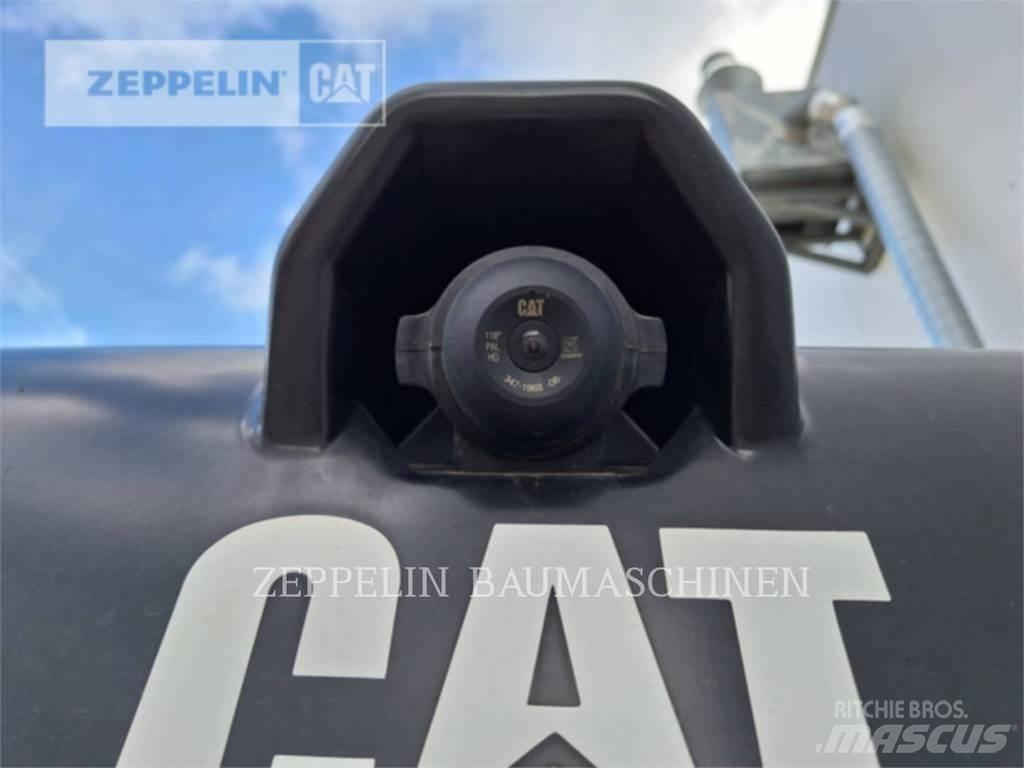 CAT 962M Gumikerekes homlokrakodók