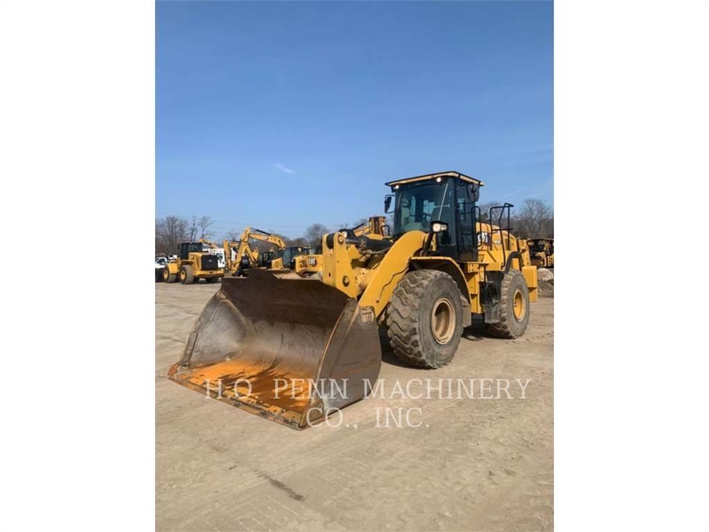 CAT 962M Gumikerekes homlokrakodók
