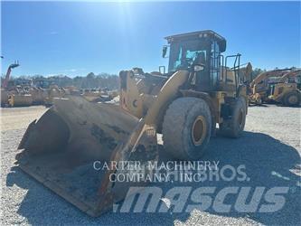 CAT 962M Gumikerekes homlokrakodók