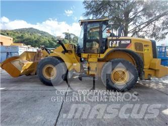 CAT 962M Gumikerekes homlokrakodók