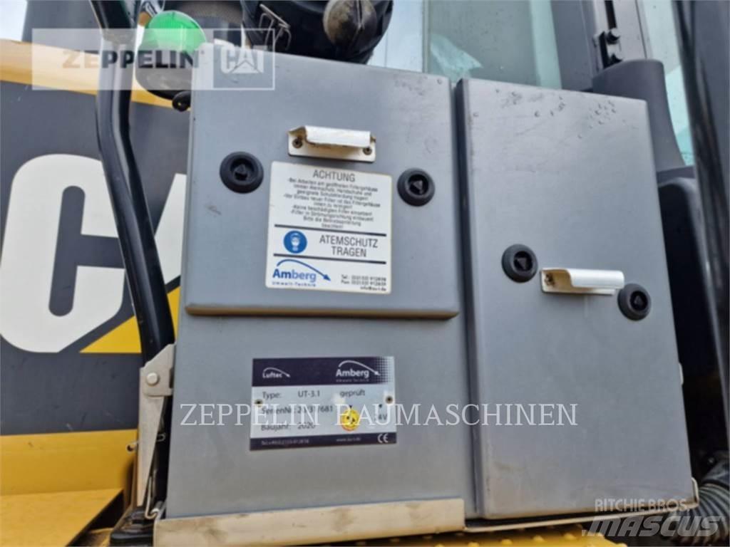 CAT 962M Gumikerekes homlokrakodók