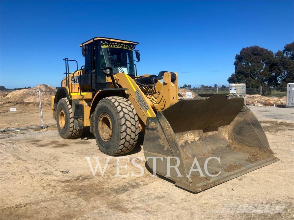 CAT 962M Gumikerekes homlokrakodók