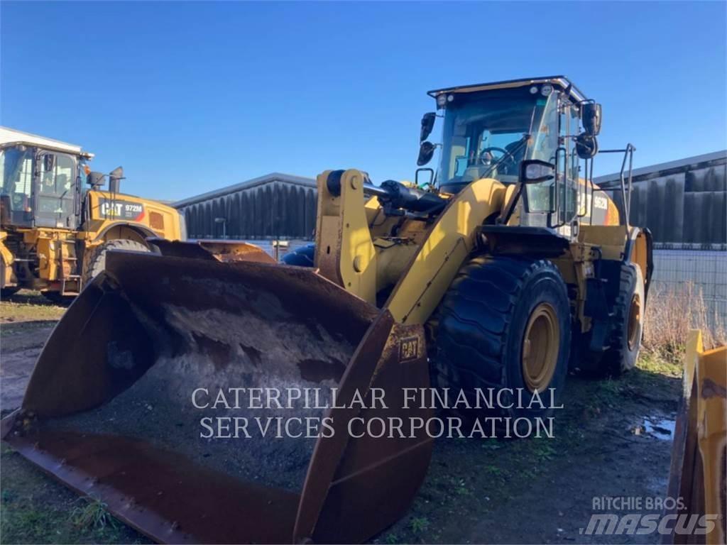 CAT 962M Gumikerekes homlokrakodók