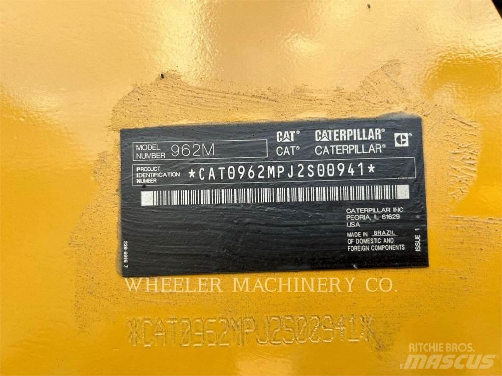 CAT 962M QC Gumikerekes homlokrakodók