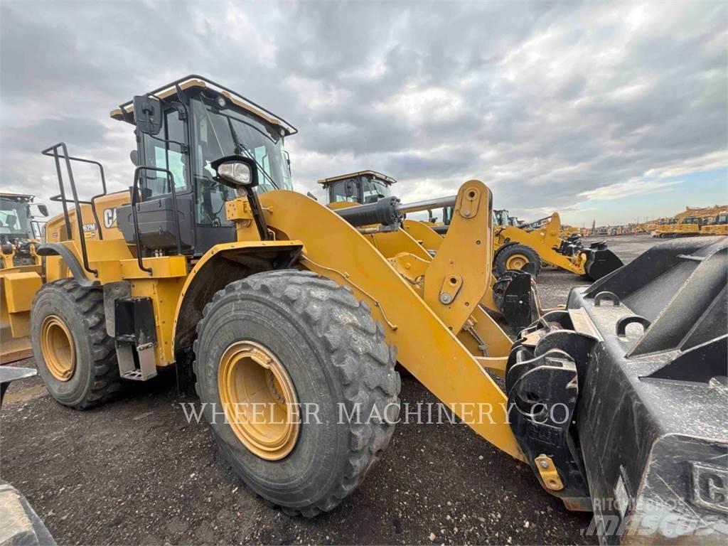 CAT 962M QC Gumikerekes homlokrakodók