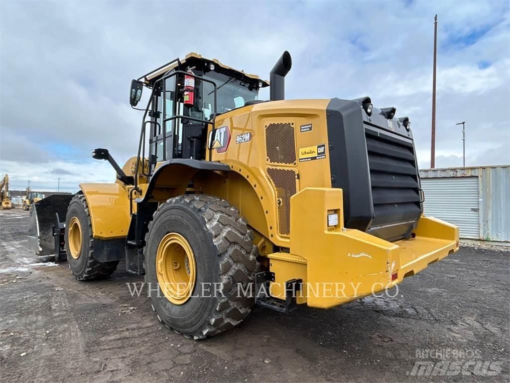 CAT 962M QC 3V Gumikerekes homlokrakodók
