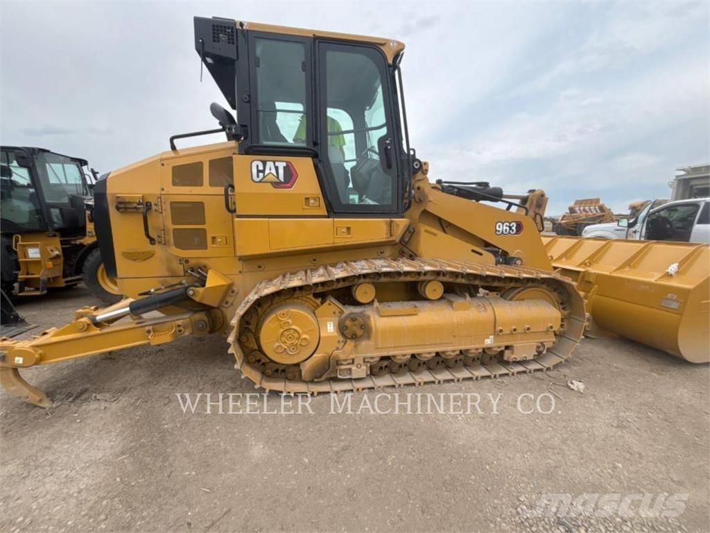 CAT 963 Lánctalpas homlokrakodók