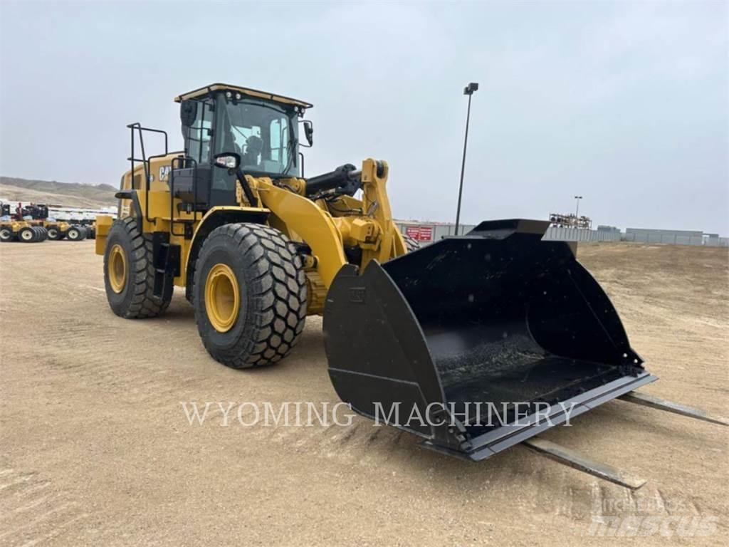 CAT 966 Gumikerekes homlokrakodók