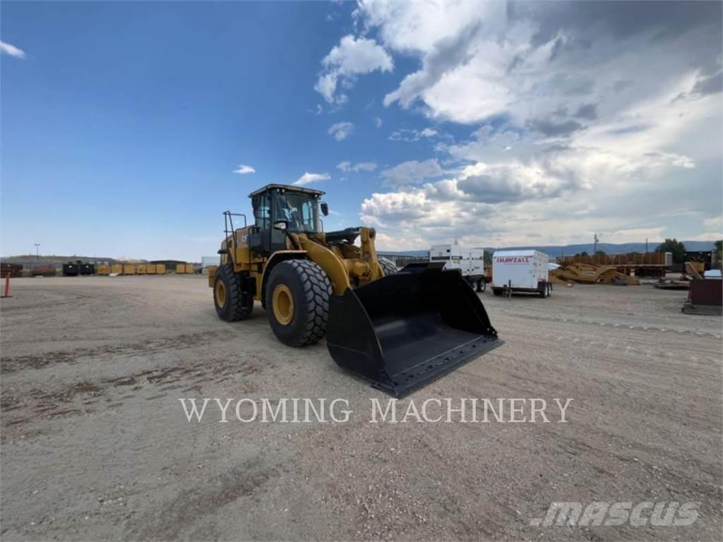 CAT 966 Gumikerekes homlokrakodók