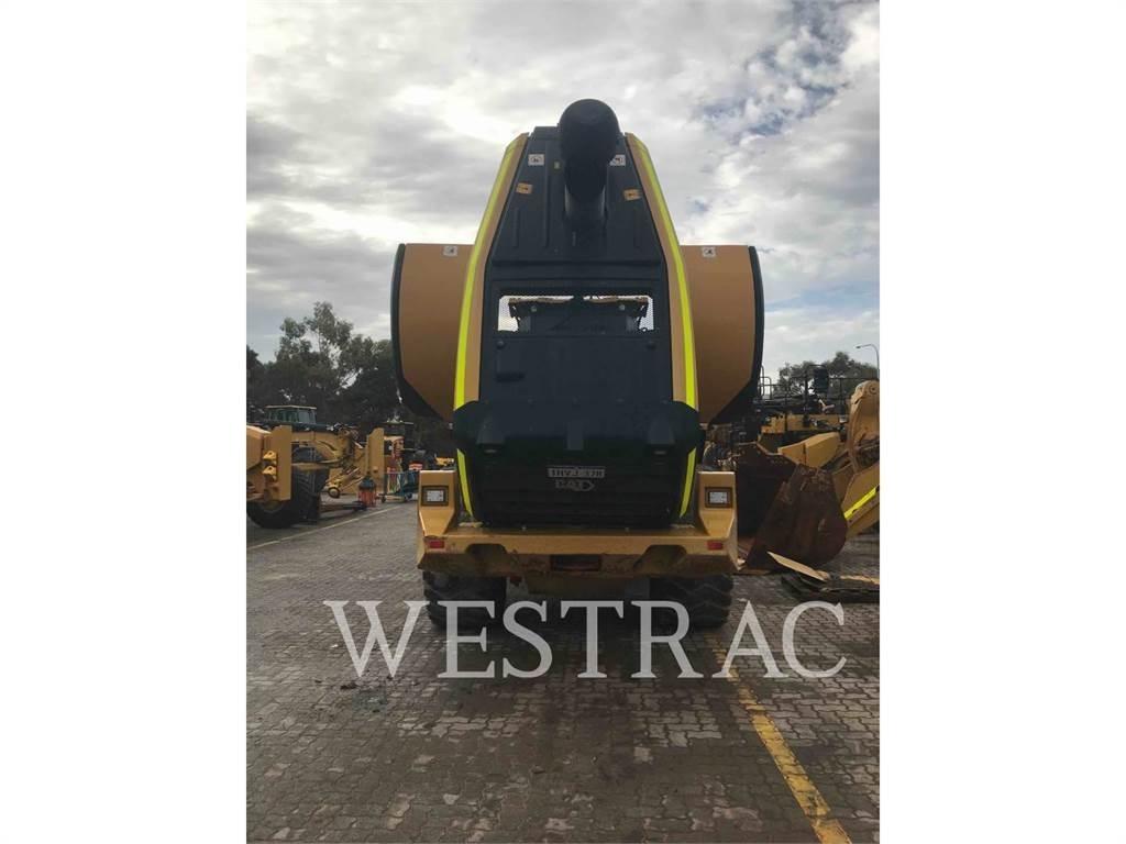 CAT 966 Gumikerekes homlokrakodók