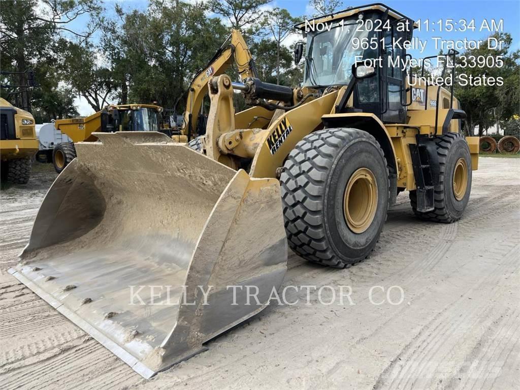 CAT 966 Gumikerekes homlokrakodók