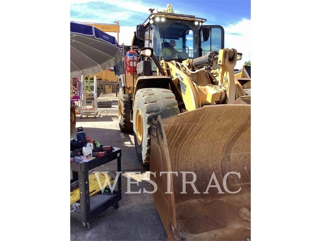 CAT 966 Gumikerekes homlokrakodók