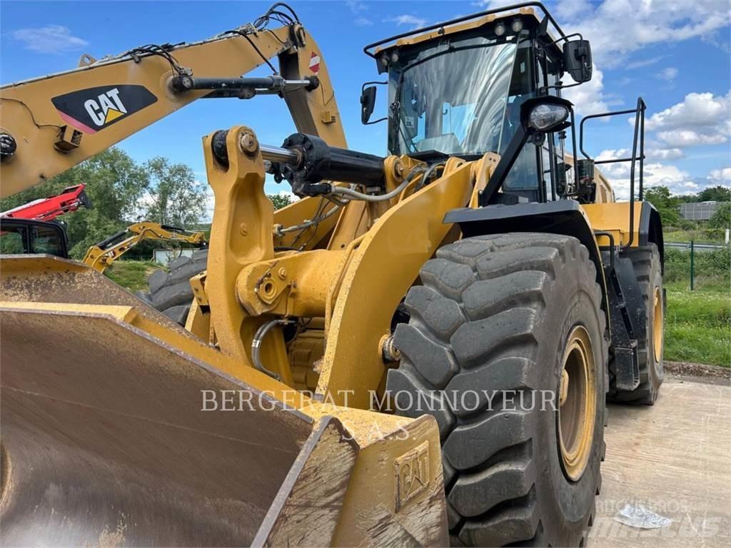 CAT 966 Gumikerekes homlokrakodók