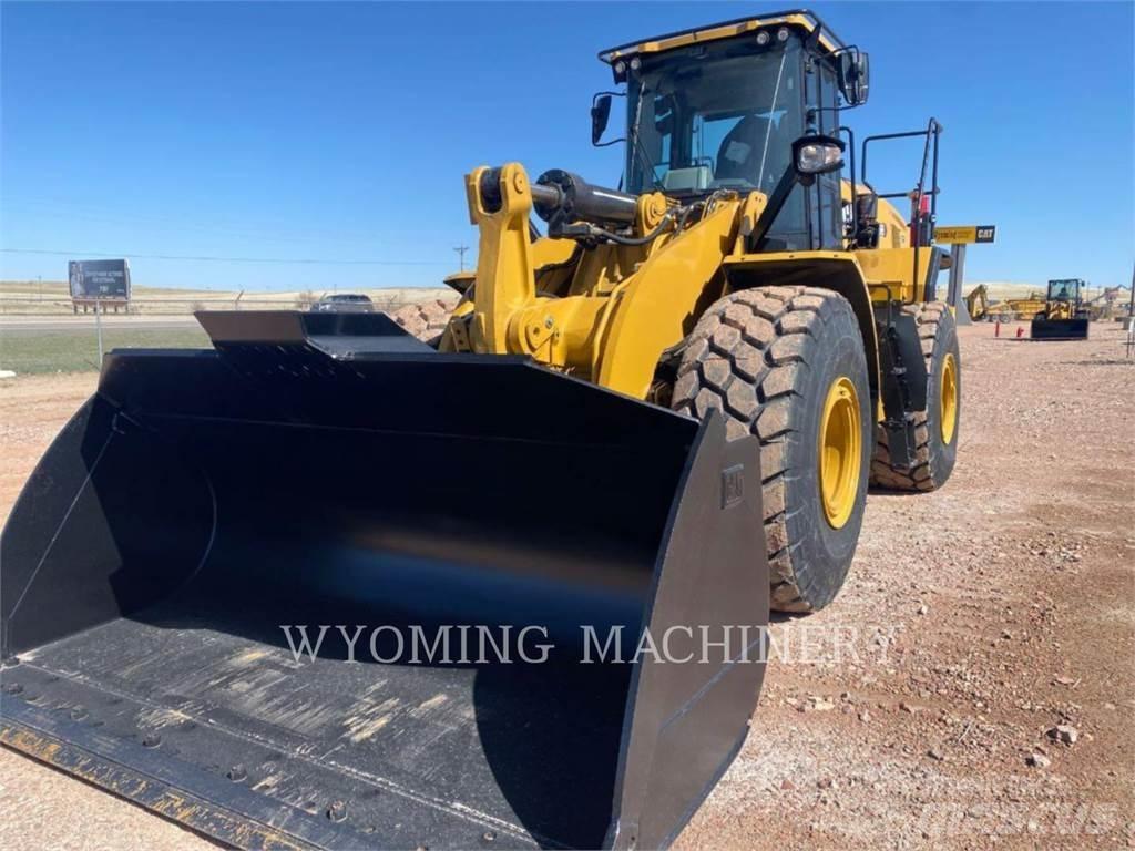 CAT 966 Gumikerekes homlokrakodók