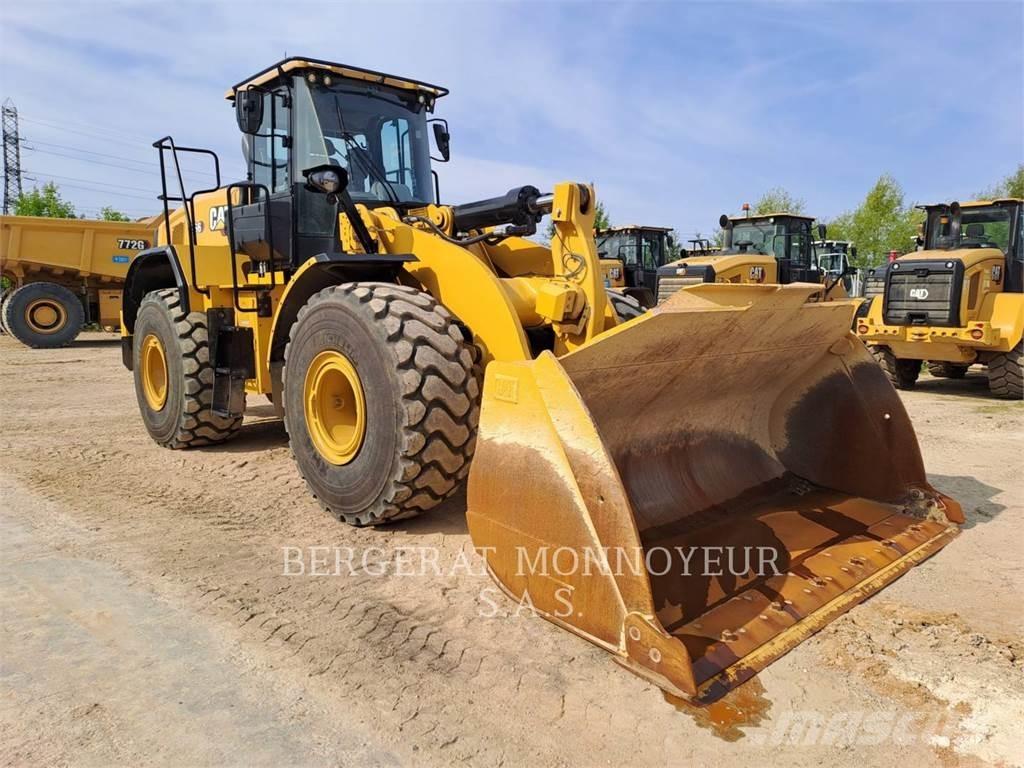 CAT 966 Gumikerekes homlokrakodók