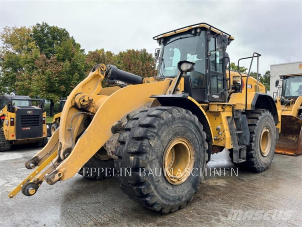 CAT 966 Gumikerekes homlokrakodók