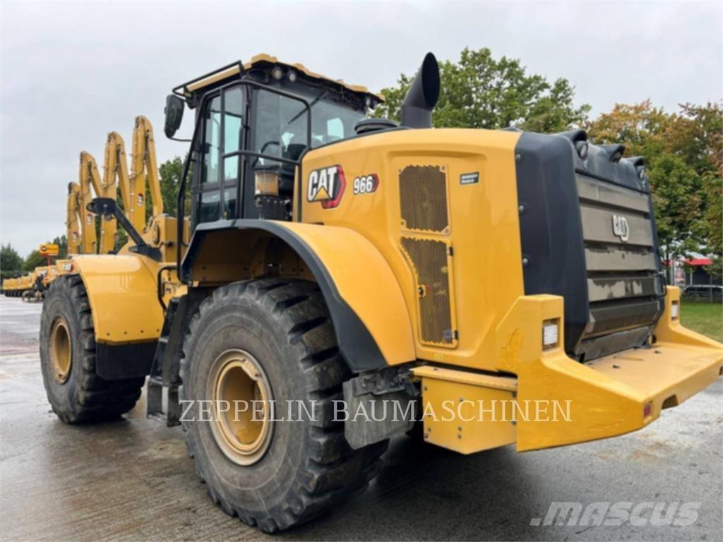 CAT 966 Gumikerekes homlokrakodók