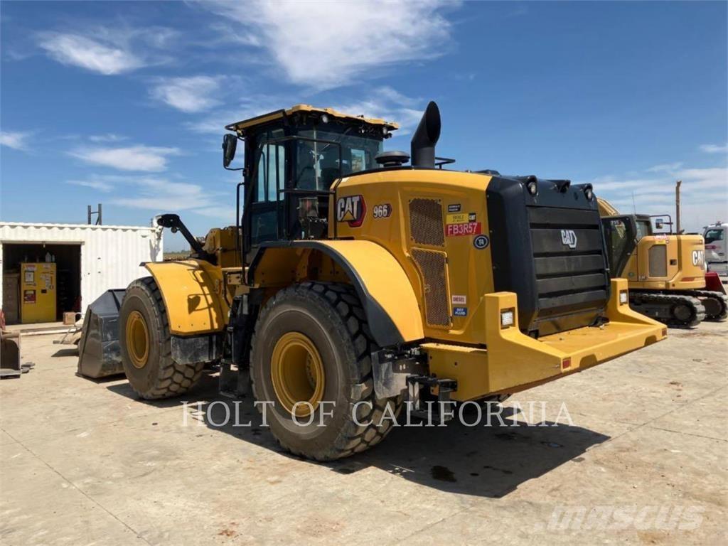 CAT 966 Gumikerekes homlokrakodók