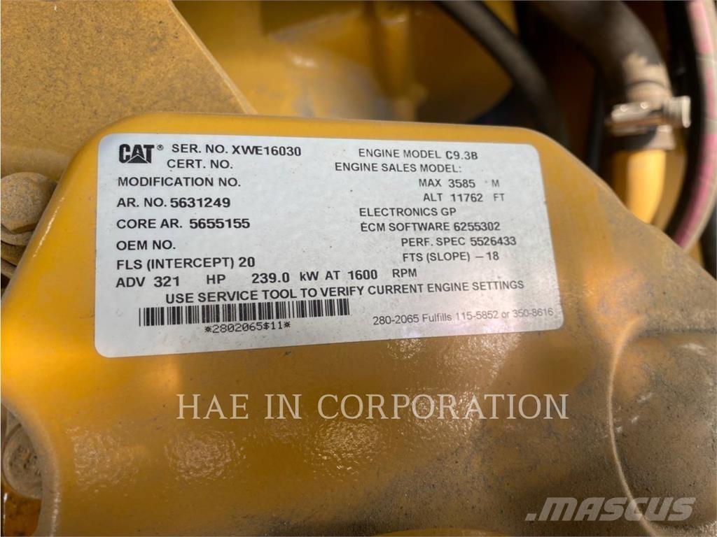 CAT 966-14 Gumikerekes homlokrakodók