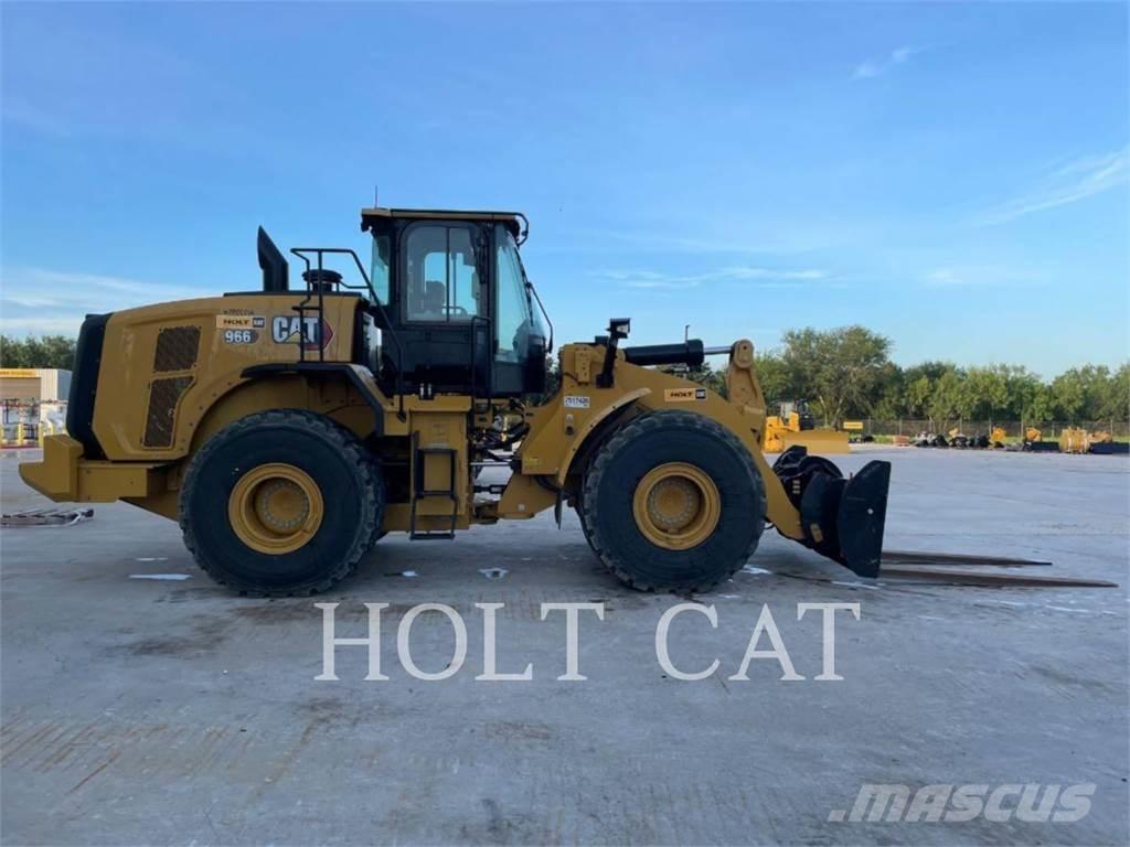 CAT 966 QC Gumikerekes homlokrakodók