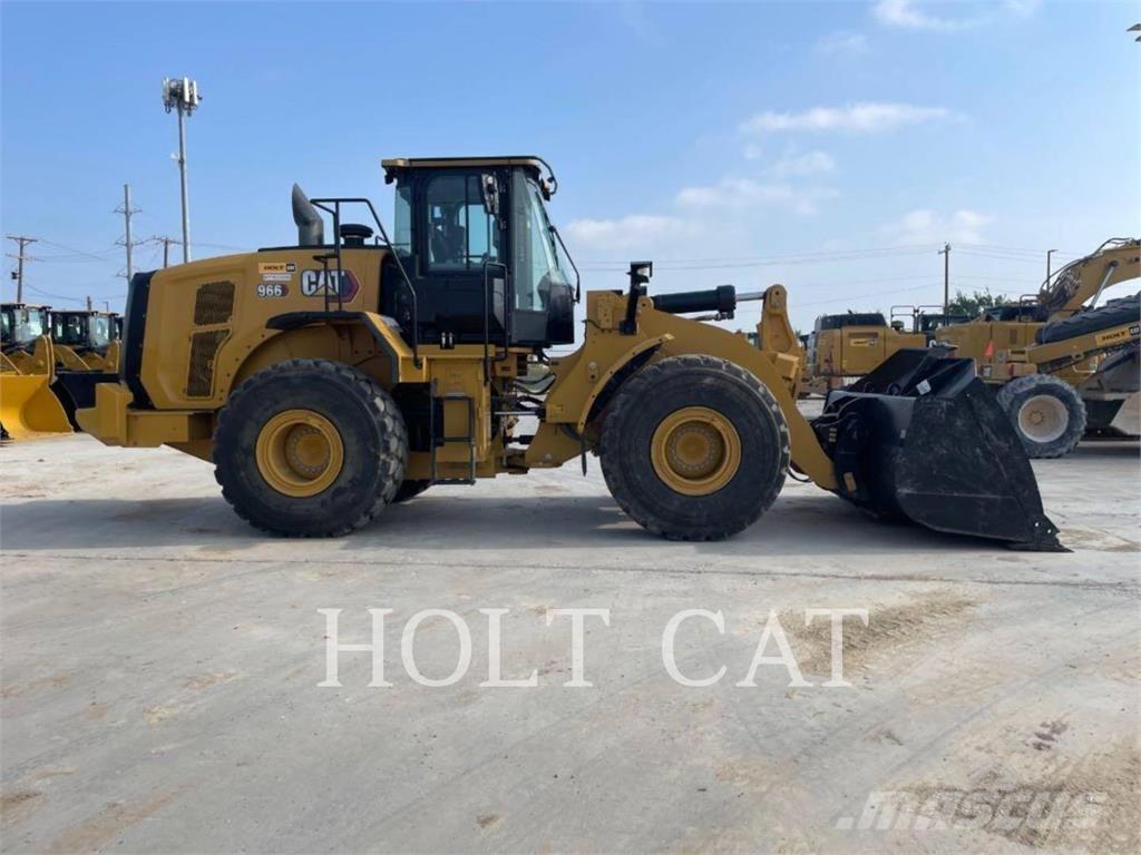 CAT 966 QC Gumikerekes homlokrakodók