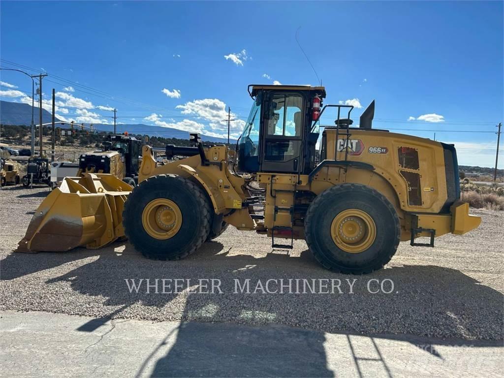 CAT 966 XE Gumikerekes homlokrakodók