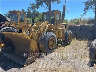 CAT 966B Gumikerekes homlokrakodók