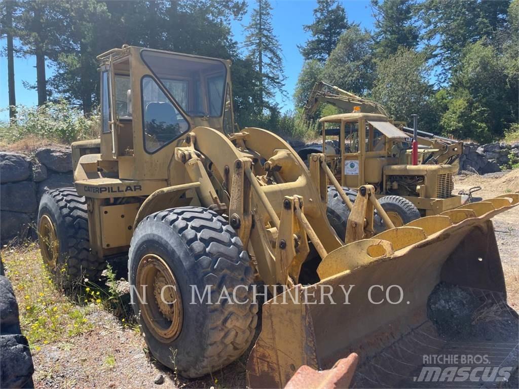 CAT 966B Gumikerekes homlokrakodók